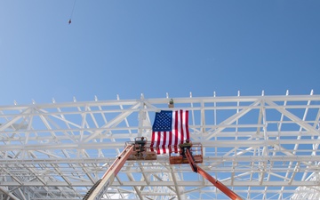 OICC Florence attends Topping Out Ceremony for new CH-53K Maintenance Hangar