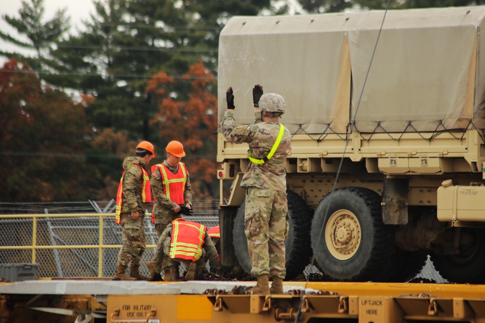 Wisconsin National Guard Soldiers complete rail training at Fort McCoy to prep for future rail op