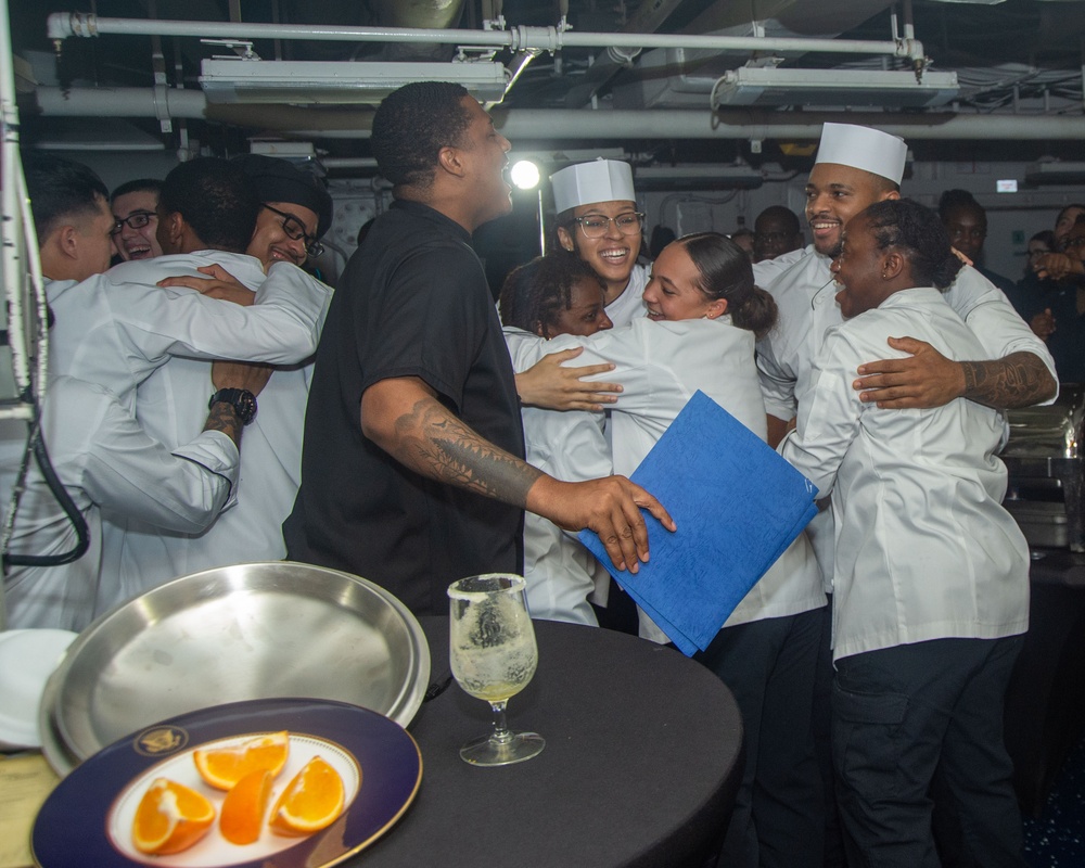 USS Ronald Reagan (CVN 76) hosts cooking competition