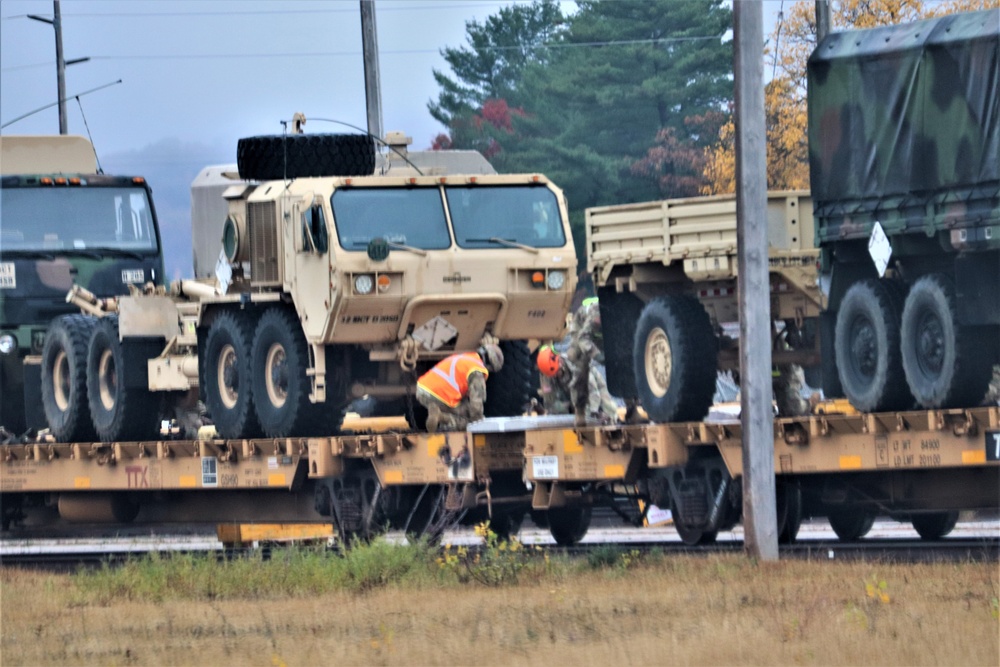 Wisconsin National Guard Soldiers complete rail training at Fort McCoy to prep for future rail op