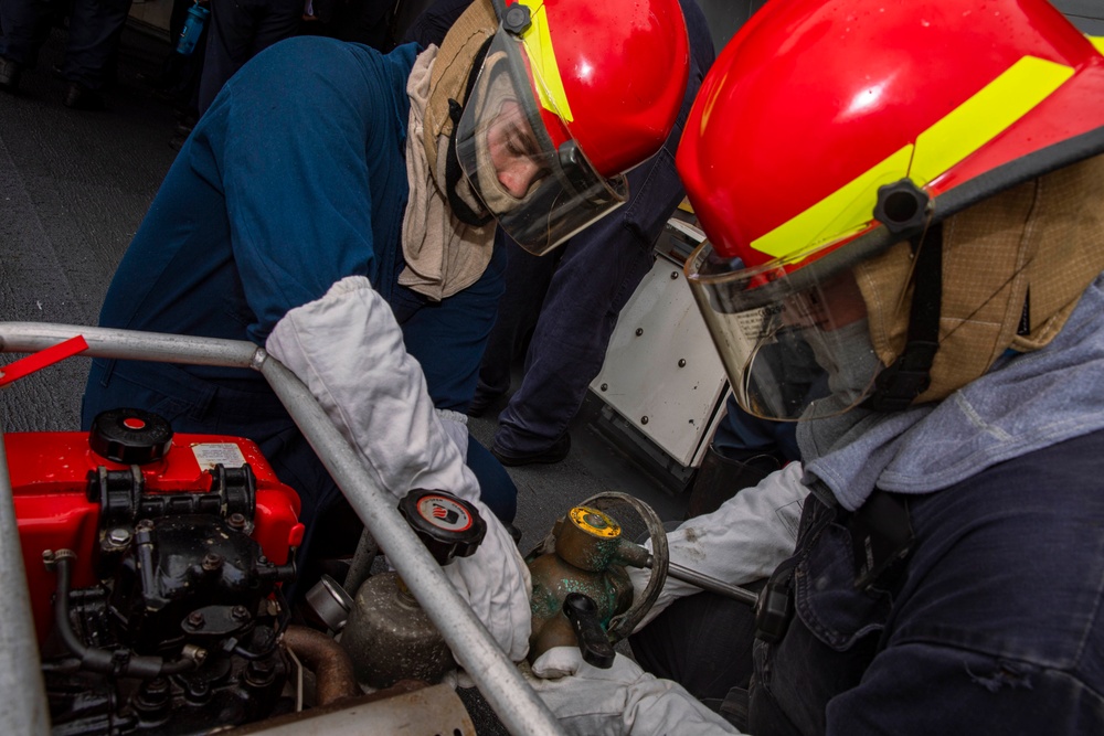 USS Philippine Sea Conducts Firefighting Drill