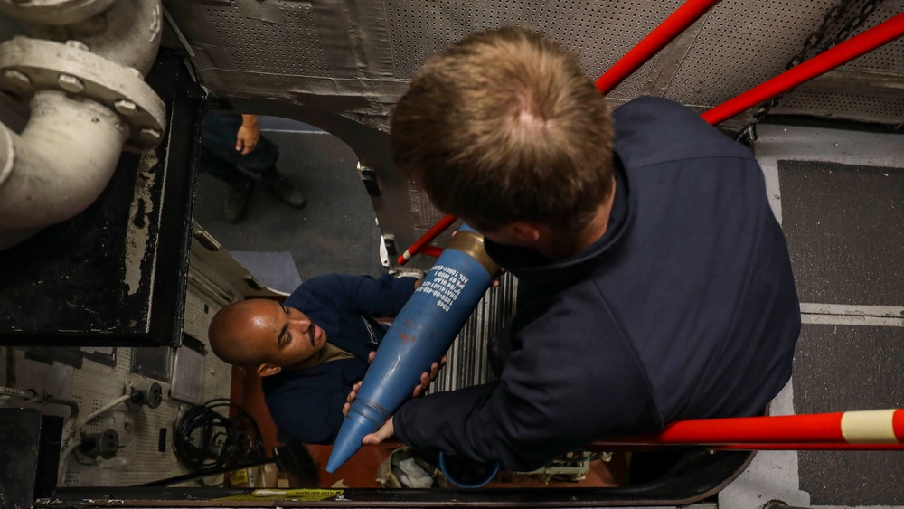DVIDS - Images - Sailors aboard USS Shoup conduct ammunition movement ...