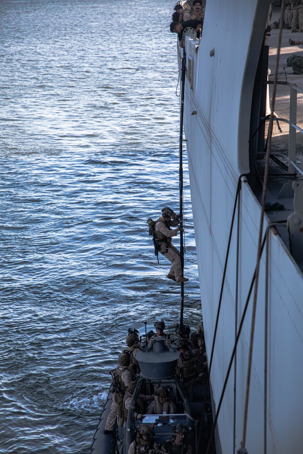 24th MEU Visit, Board, Search and Seizure Training