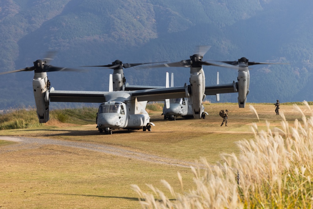 Resolute Dragon 23| 2nd Marine Regiment Force-on-Force Retrograde at Hijyudai