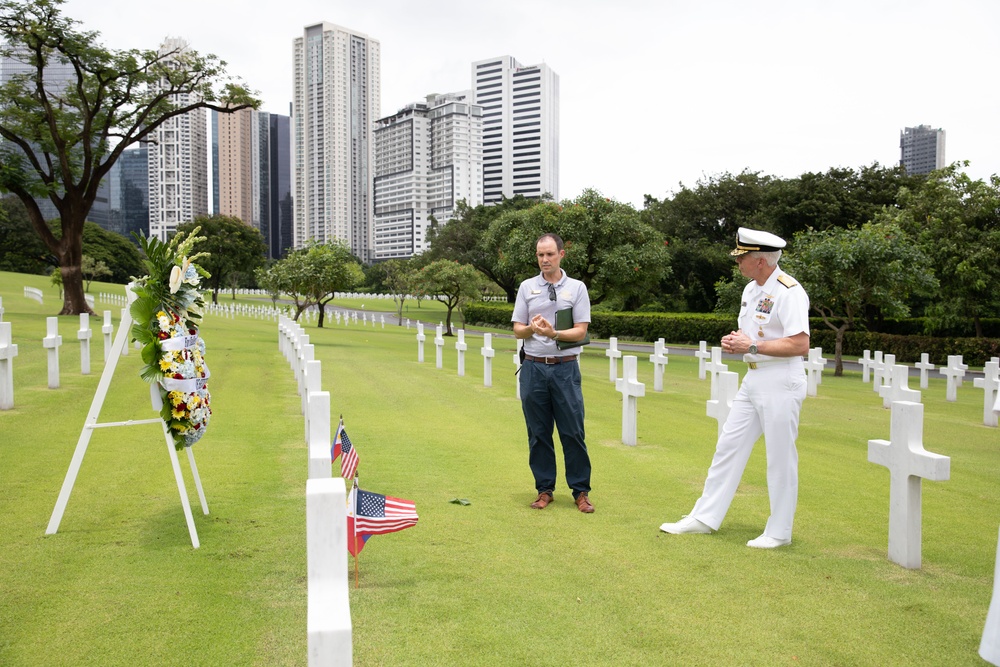 DVIDS - Images - Commander, U.S. 7th Fleet Filipino-American Wreath