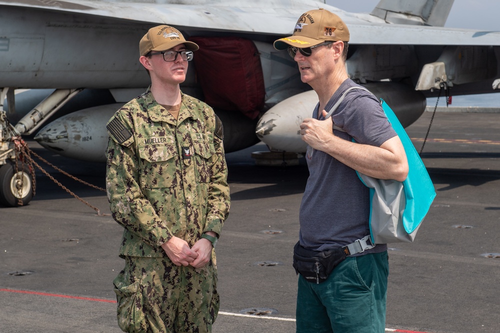 USS Ronald Reagan (CVN 76) hosts Republic of Philippines US embassy staff members during a scheduled port visit to Manila, Philippines