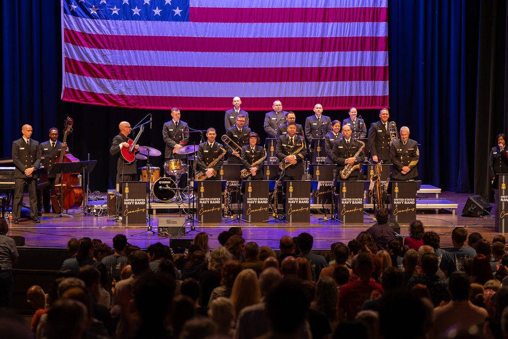 The US Navy Band Commodores reveive a standing ovation at Florida Southern College