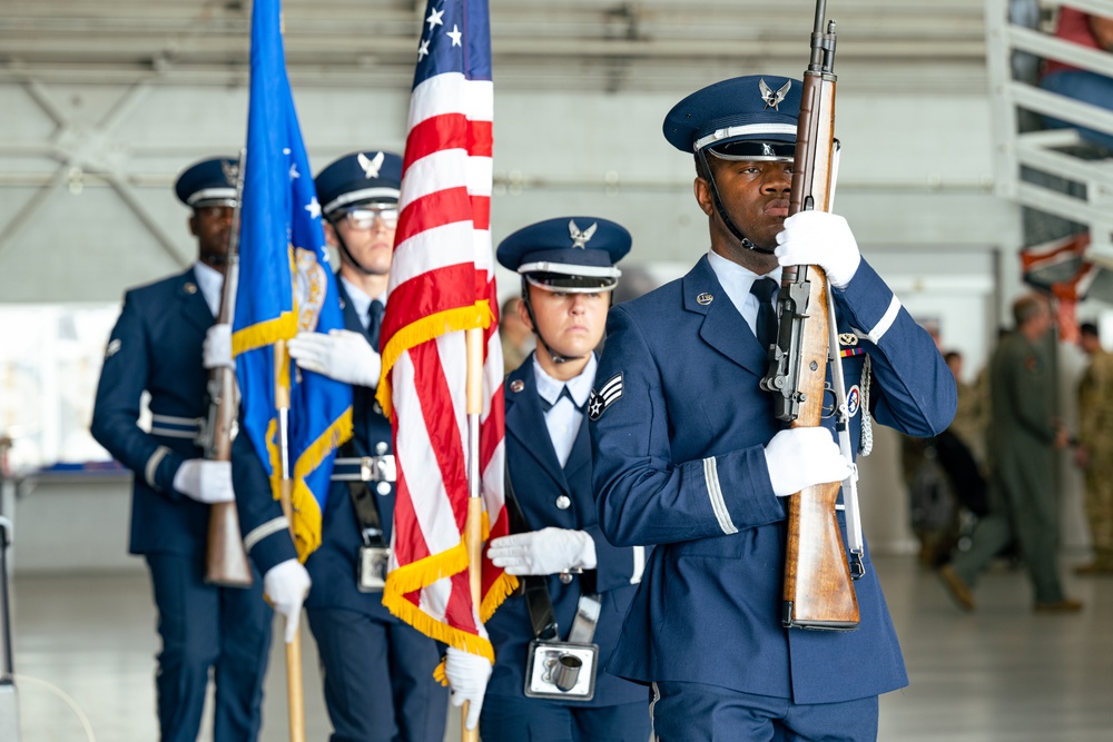 492 SOW change of command