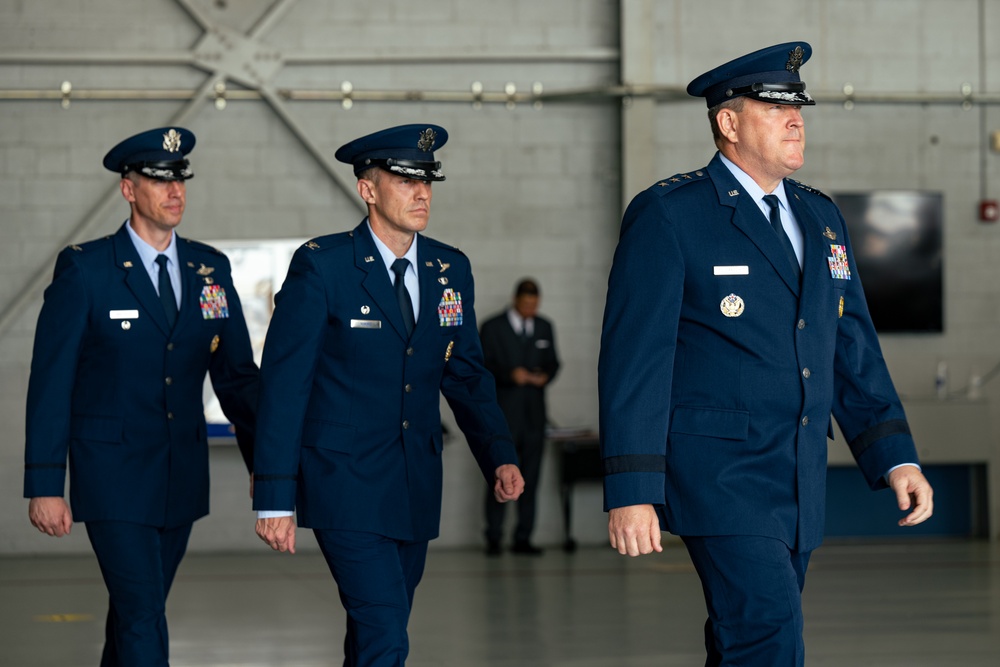 492 SOW change of command