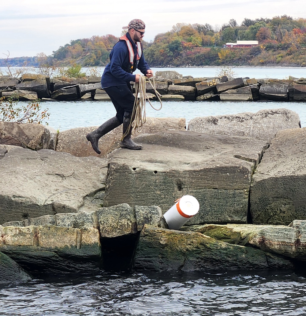 Ashtabula Harbor Buoy Installation