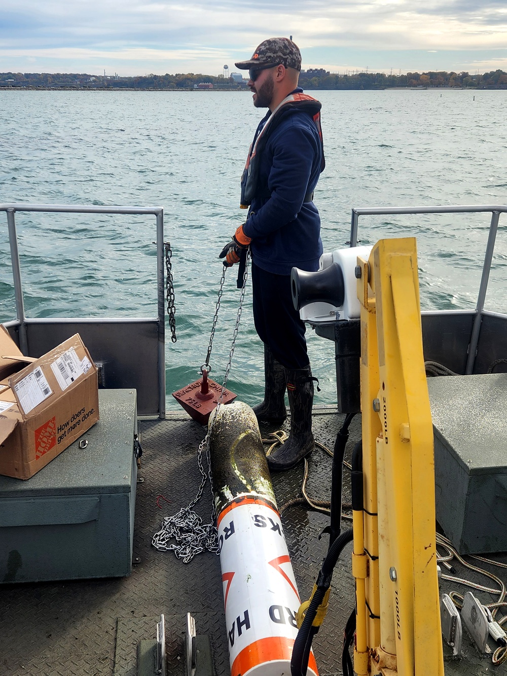 Ashtabula Harbor Buoy Installation