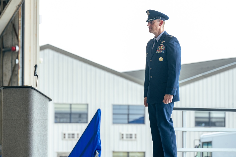 492 SOW change of command