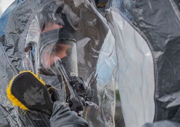 EXERCISE, EXERCISE, EXERCISE! Idaho's Civil Support Team trains in HAZMAT response