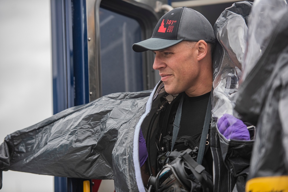 EXERCISE, EXERCISE, EXERCISE! Idaho's Civil Support Team trains in HAZMAT response