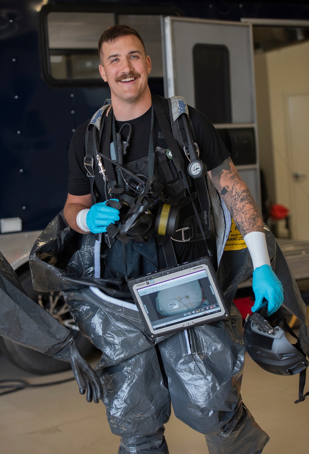 EXERCISE, EXERCISE, EXERCISE! Idaho's Civil Support Team trains in HAZMAT response