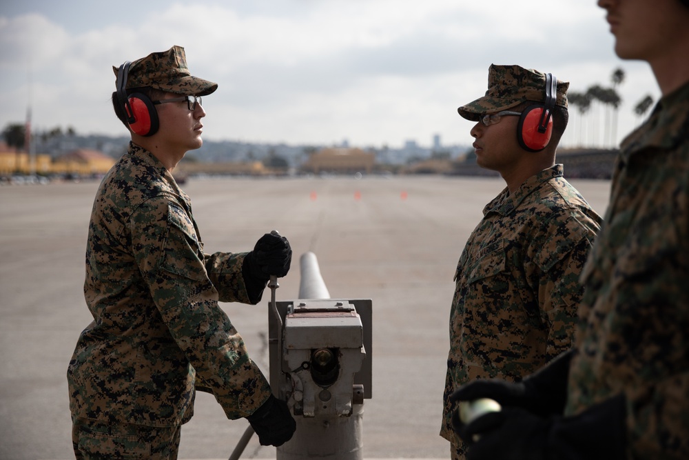 Secretary of the Navy Cannon Salute - MCRD San Diego