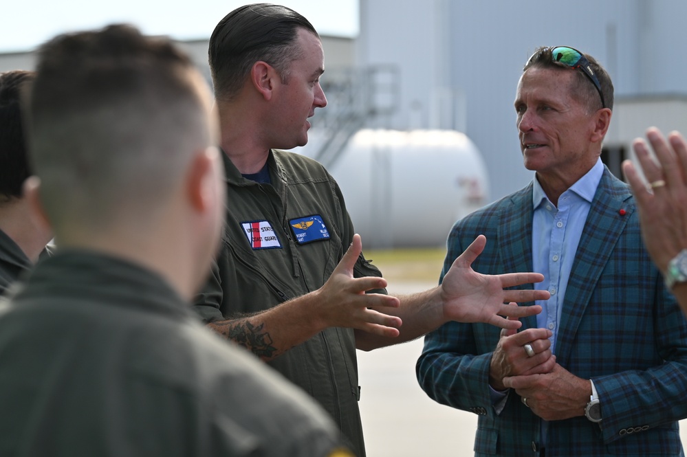 Rescue Reunion - Coast Guard hosts return of 4 divers saved off the coast of North Carolina