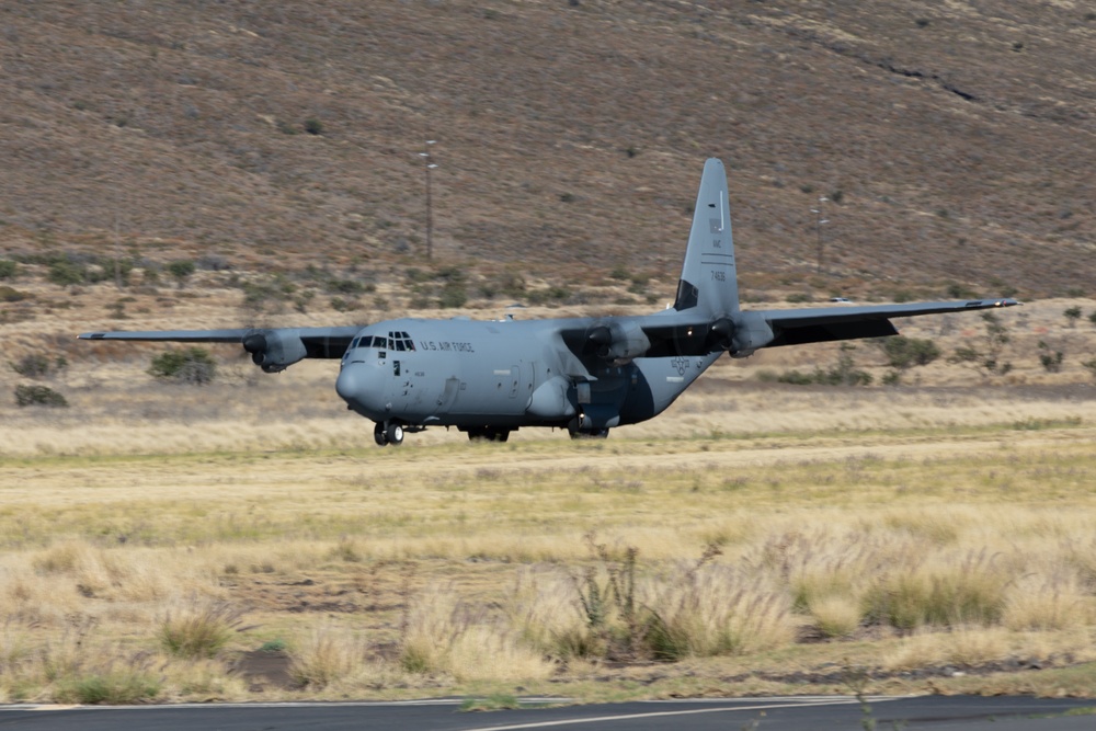 C-17s Land During JPMRC 24-01