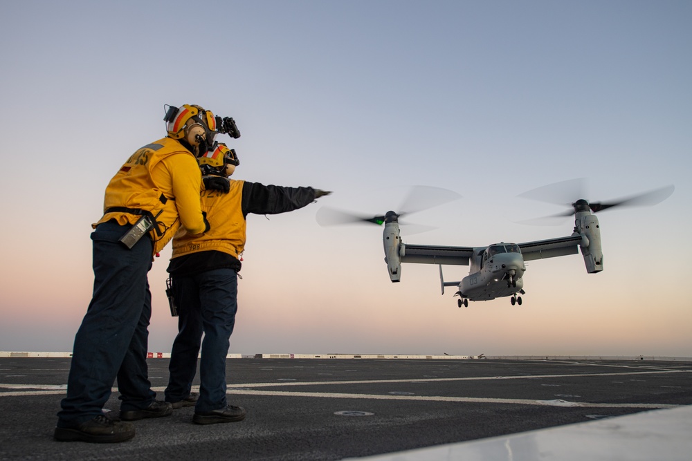 MV-22B Osprey Flight Quarters