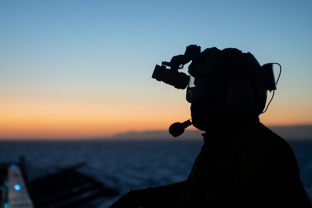 MV-22B Osprey Flight Quarters