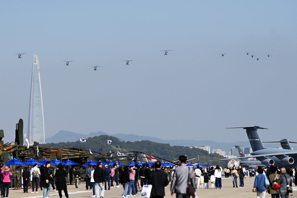 US military participates in Seoul ADEX 23 with flyovers, aerial demonstrations, static displays