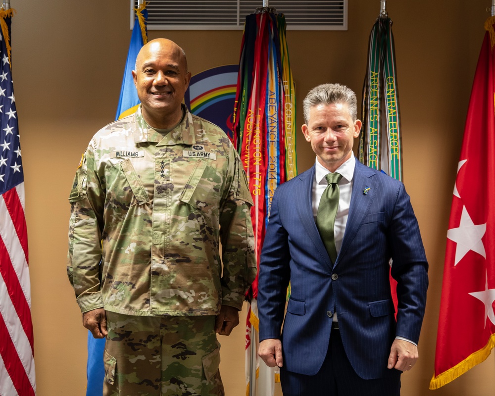 Sweden Minister of Defence visits USAREUR-AF headquarters