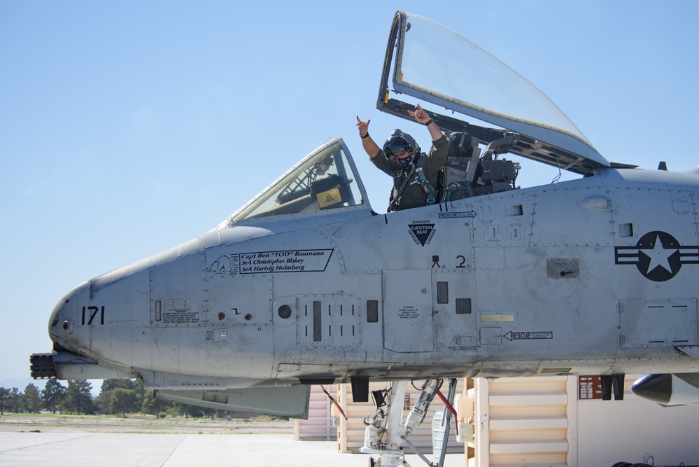 A-10C Thunderbolt II hot-pit refueling at Nellis AFB