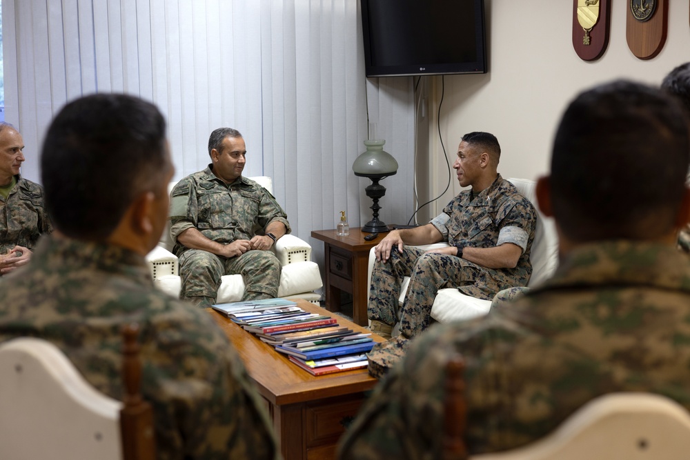 Brazilian Marine Corps demonstrates capabilities to Marines with U.S. Marine Corps Forces, South, during 2024 Operational Naval Infantry Committee