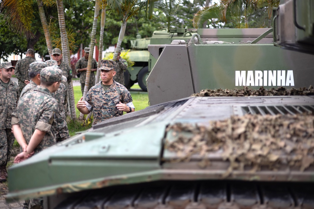 Brazilian Marine Corps demonstrates capabilities to Marines with U.S. Marine Corps Forces, South, during 2024 Operational Naval Infantry Committee