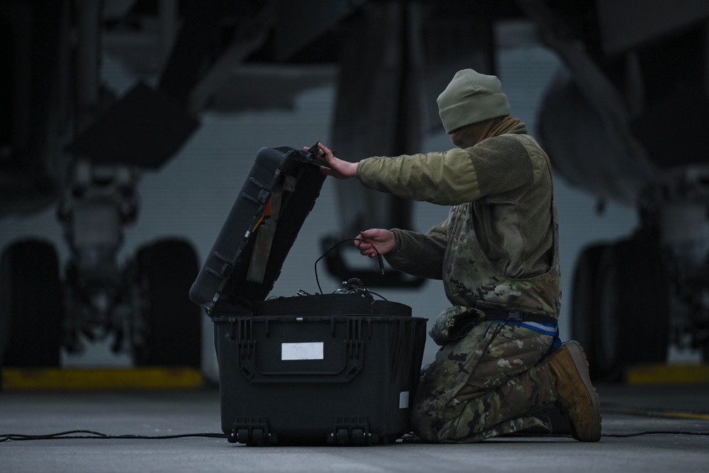 Airmen assigned to the 28th Maintenance Squadron restore a B-1B Lancer back to mission standards