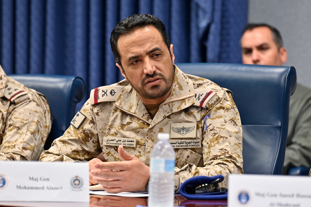 Maj. Gen. Cheater meets Saudi Arabia Maj. Gen. Al-Shamrani