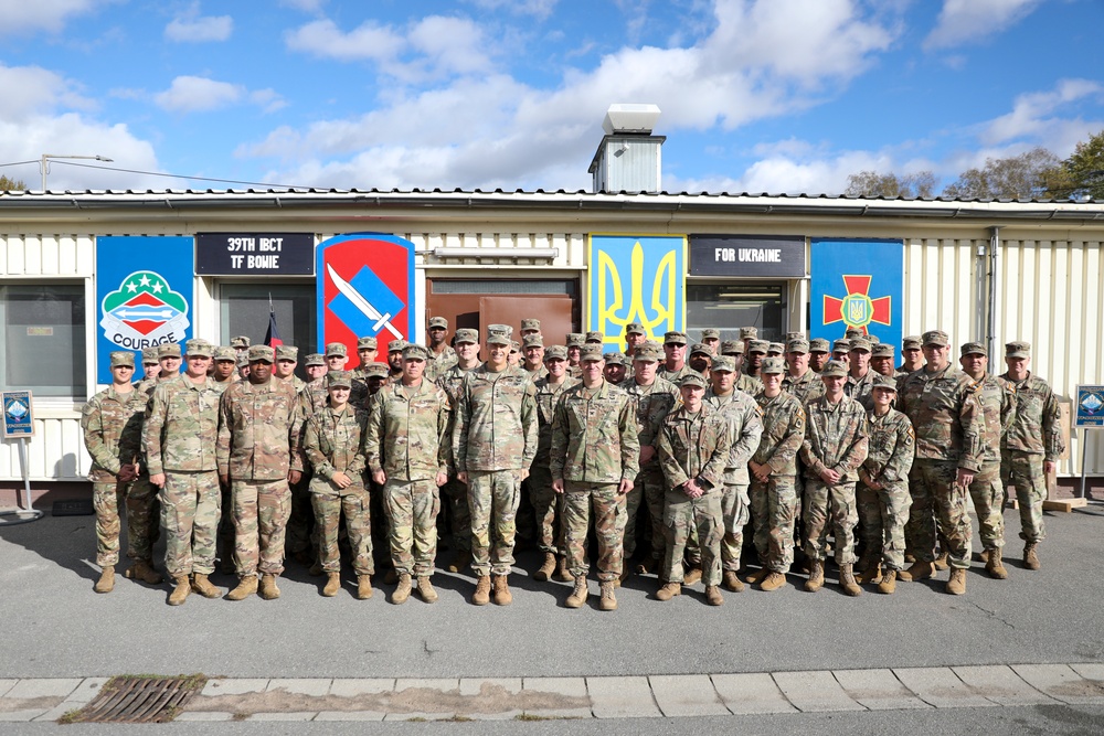 DVIDS - Images - Hokanson Visits Arkansas Guardsmen In Germany [Image 9 ...