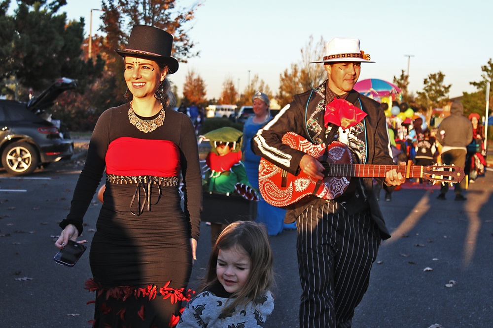 Halloween Trunk-or-Treat