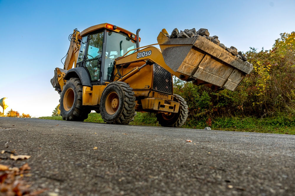 Maintenance workers preserve shoreline at Shenango River Lake