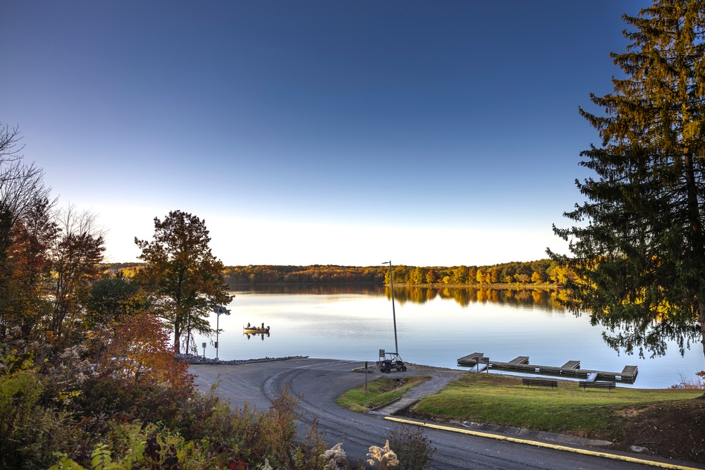 Maintenance workers preserve shoreline at Shenango River Lake