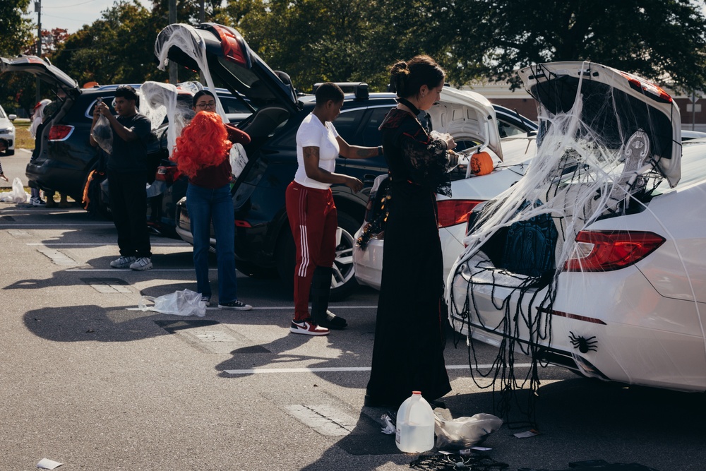 Trunk-or-Treating with H&amp;S Bn