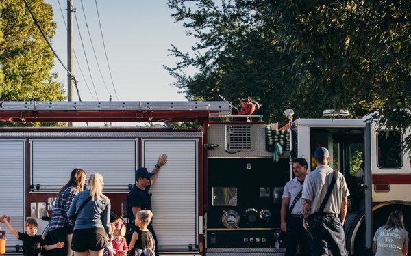 Trunk-or-Treating with H&amp;S Bn