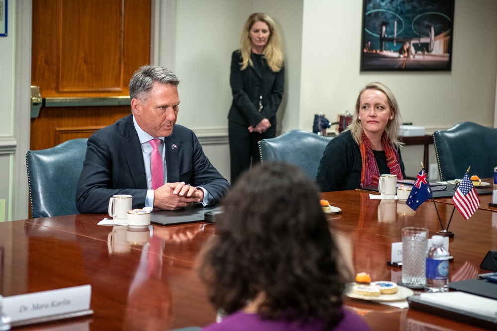 Secretary Austin hosts Australian Defense Secretary, Deputy Prime Minister
