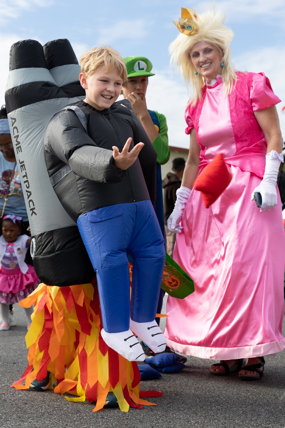 III Marine Expeditionary Force Support Battalion hosts a trunk-or-treat event on Camp Courtney