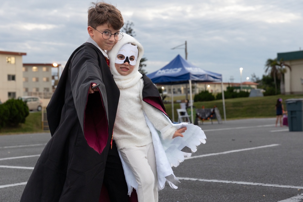 III Marine Expeditionary Force Support Battalion hosts a trunk-or-treat event on Camp Courtney