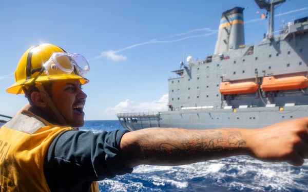 USS Antietam RAS With USNS Yukon (T-AO 202)