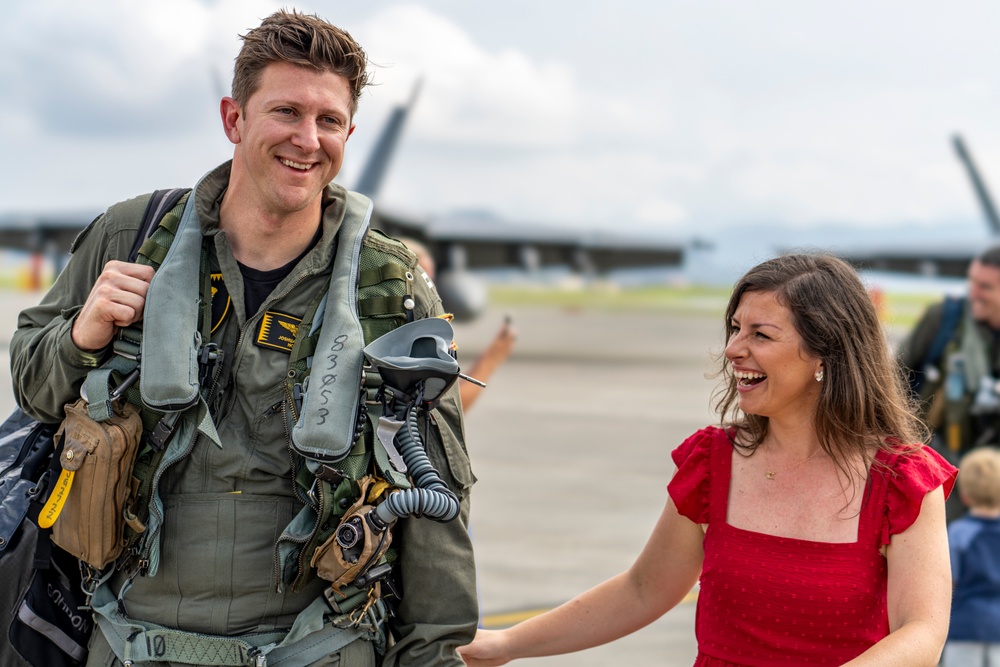 Home Sweet Home; Carrier Air Wing 5 Returns to MCAS Iwakuni