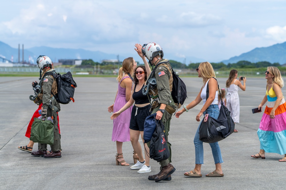 Home Sweet Home; Carrier Air Wing 5 Returns to MCAS Iwakuni