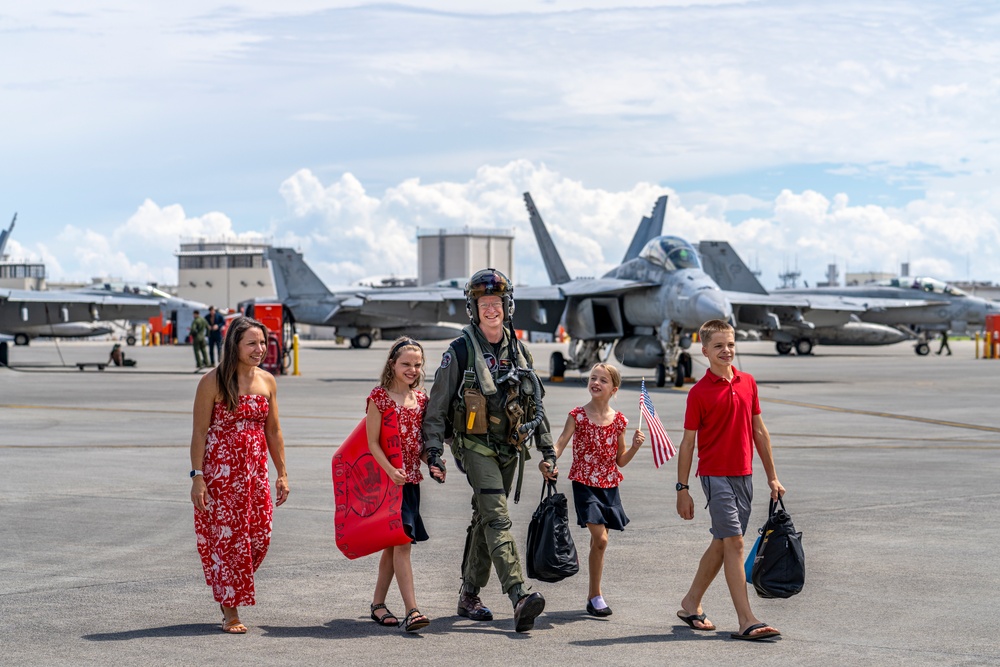 Home Sweet Home; Carrier Air Wing 5 Returns to MCAS Iwakuni