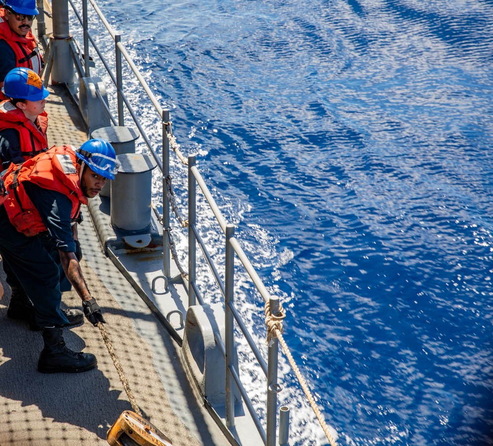 USS Robert Smalls (CG 62) Conducts RAS with USNS Yukon (T-AO 202)