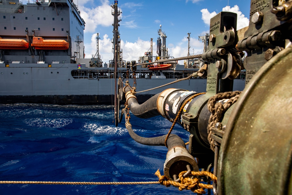 USS Robert Smalls (CG 62) Conducts RAS with USNS Yukon (T-AO 202)