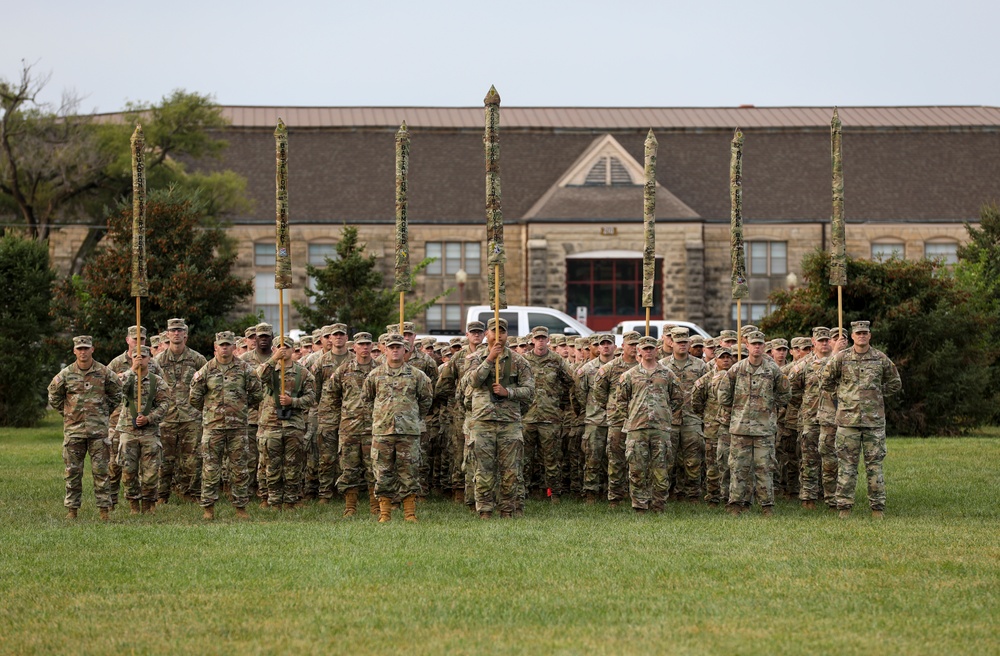 1st Infantry Division hosts Combined Uncasing and Casing Ceremony