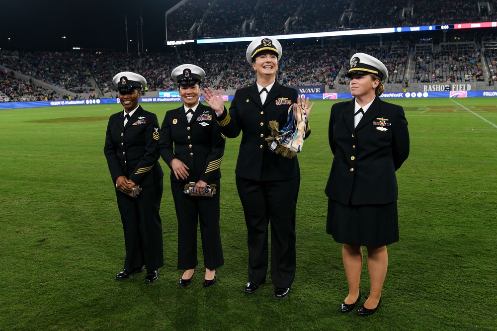 Sailors Honored at San Diego Wave Game