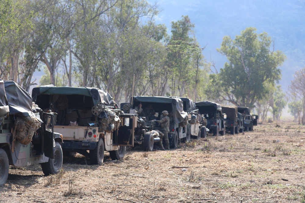 3-7 FA Soldiers prepare the vehicles for their convoy