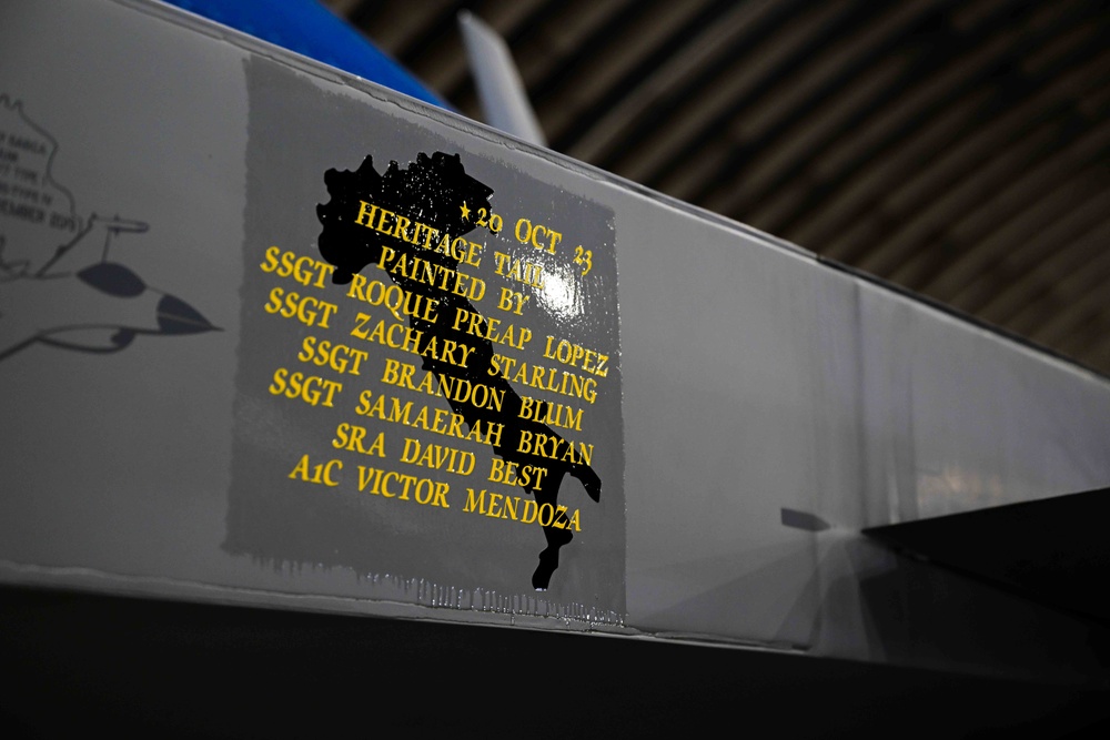 New heritage tail illuminates the skies